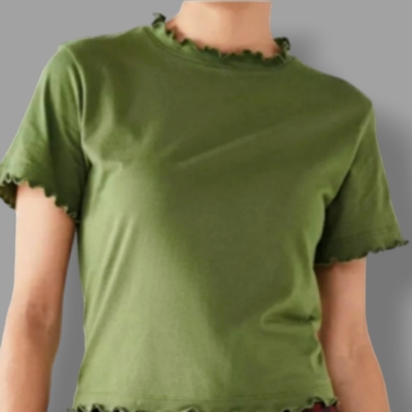 🆕Urban Outfitters Olive Green Tee - Picture 8 of 10